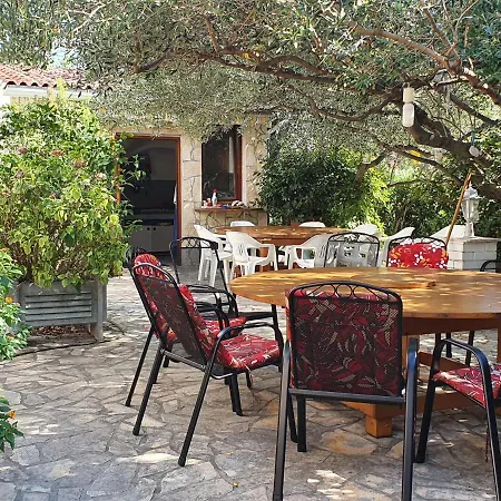 Apartmenthaus * Rab Town