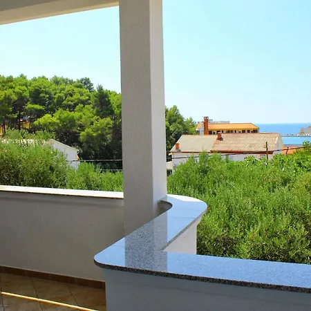 Apartmenthaus * Rab Town